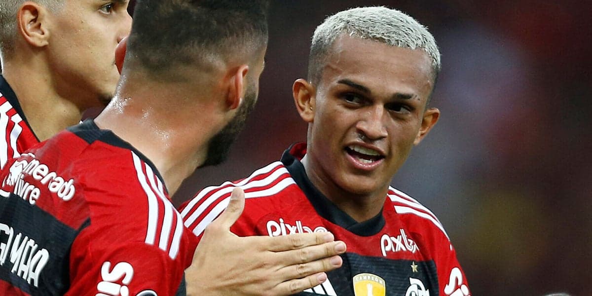 Wesley lateral do Flamengo - Foto: Reprodução Wesley lateral do Flamengo - Foto: Reprodução