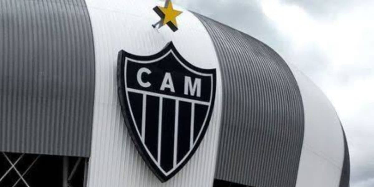 Estádio que o clube está construindo é um dos motivos do aumento das dívidas (Reprodução: Internet) Estádio que o clube está construindo é um dos motivos do aumento das dívidas (Reprodução: Internet)