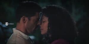 Caio e Aline juntos em Terra e Paixão (Foto: Reprodução / Globo) Caio e Aline juntos em Terra e Paixão (Foto: Reprodução / Globo)