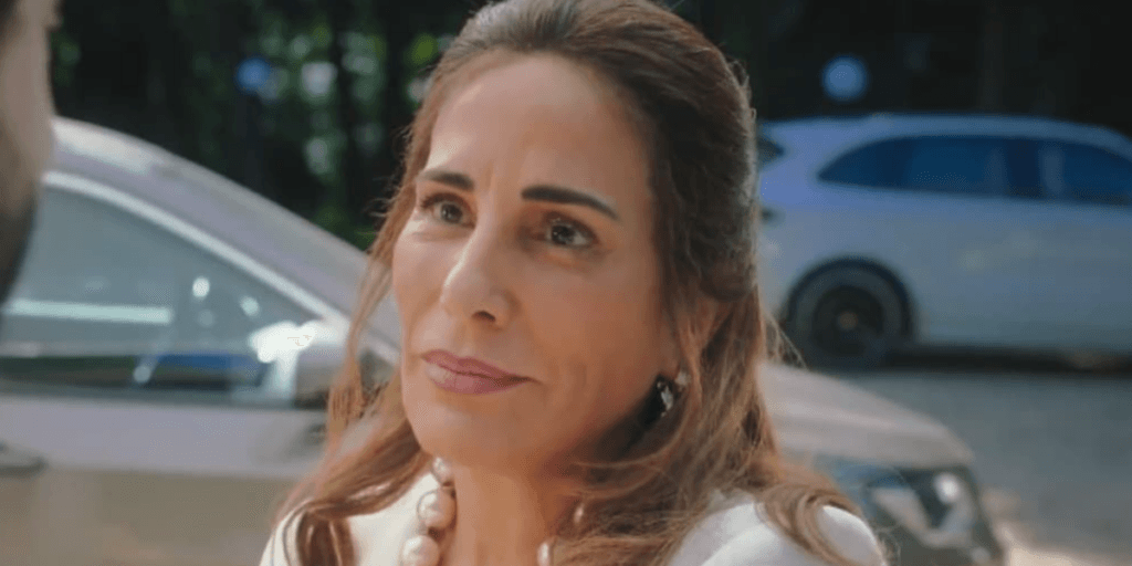 Terra e Paixão: Irene bola plano terrível para fazer Aline odiar Caio: "Enganada"