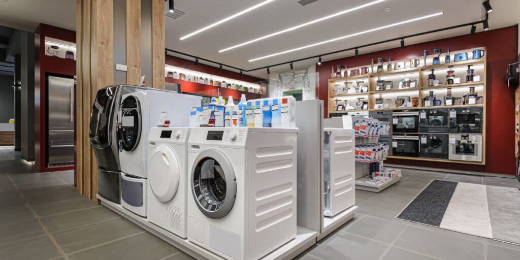 Luta contra falência: Concorrente da Fast Shop baixa portas em shoppings e situação delicada é exposta