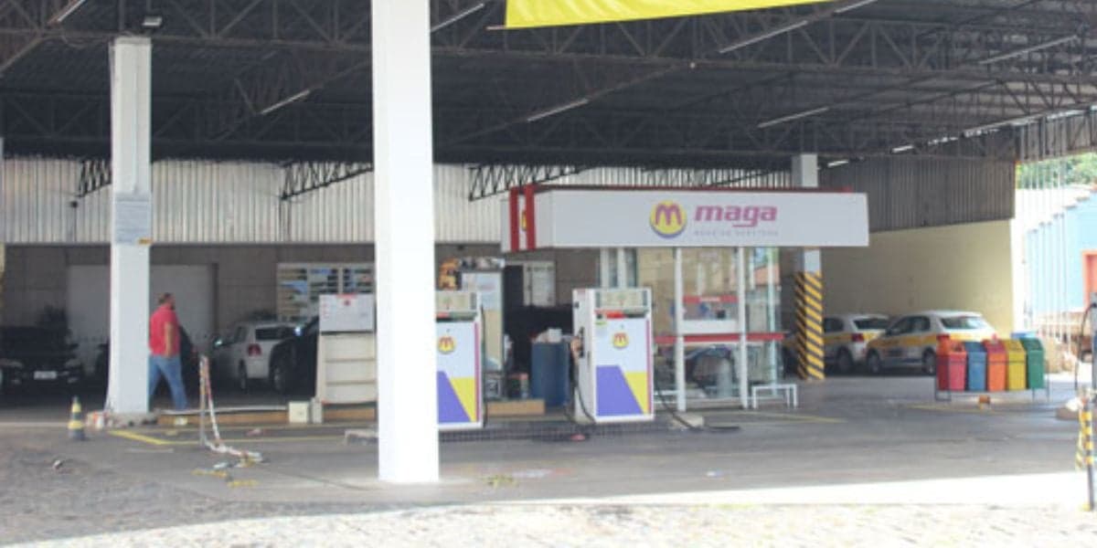 Posto Maga chegou a ser lacrado pela justiça, após ter sua falência decretada (Reprodução: Internet) Posto Maga chegou a ser lacrado pela justiça, após ter sua falência decretada (Reprodução: Internet)