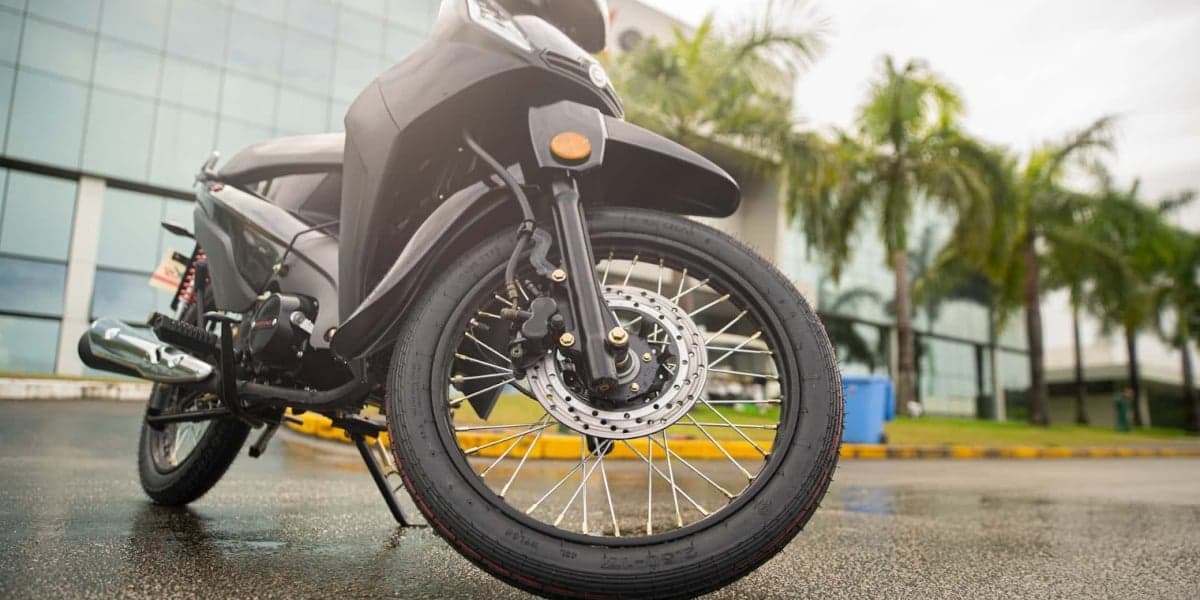 Nova Phoenix, chamada EFI, será o novo lançamento da montadora e chegará ao mercado brasileiro já em agosto (Foto: Divulgação/Shineray) Nova Phoenix, chamada EFI, será o novo lançamento da montadora e chegará ao mercado brasileiro já em agosto (Foto: Divulgação/Shineray)