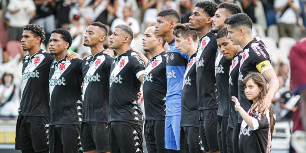 CONTRATAÇÃO DE PESO: Jogador querido confirma chegada na Colina e Vasco ganha reforço