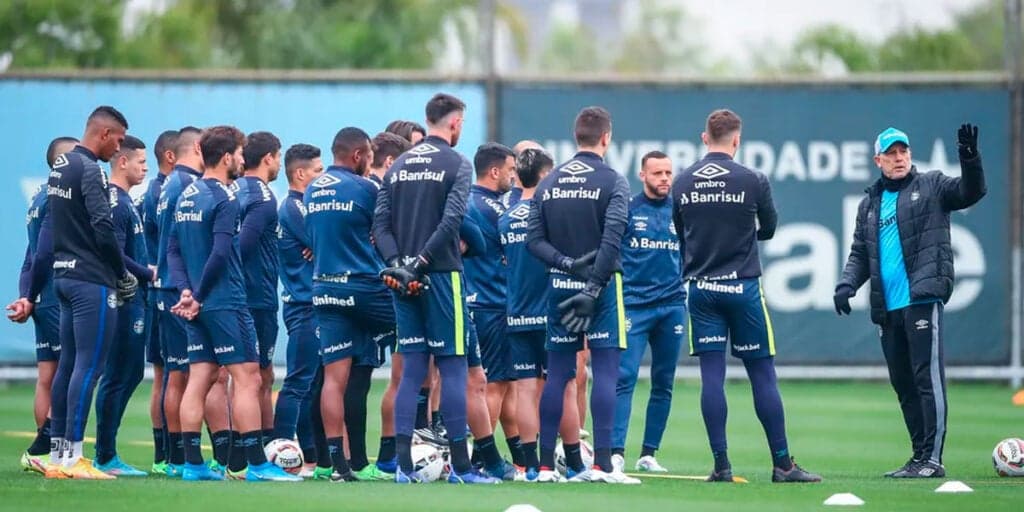 Dias contados no Grêmio: Time europeu não poupa dinheiro para arrancar peça de Renato Gaúcho