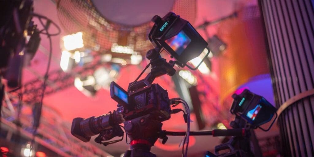 Falência: Emissora de TV está sem pagar conta de luz, sem programas e pode dar a deus a qualquer momento