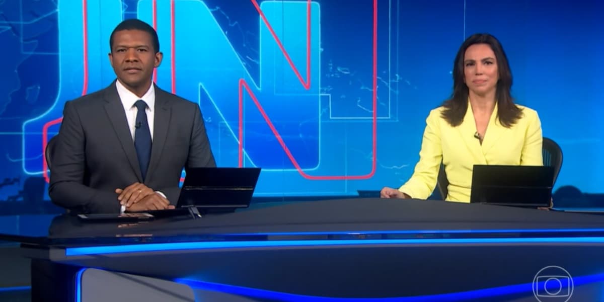 Márcio Bonfim e Ana Paula Araújo comandaram o Jornal Nacional (Foto: Reprodução/ Globo) Márcio Bonfim e Ana Paula Araújo comandaram o Jornal Nacional (Foto: Reprodução/ Globo)