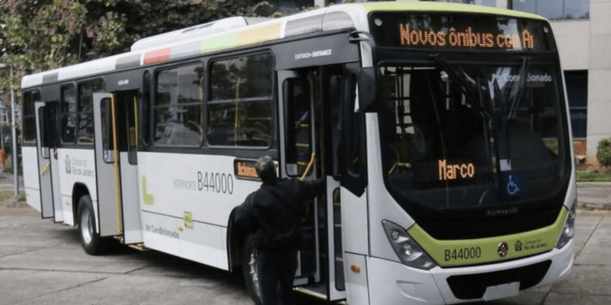 Ônibus do Rio de Janeiro (Reprodução/Internet) Ônibus do Rio de Janeiro (Reprodução/Internet)