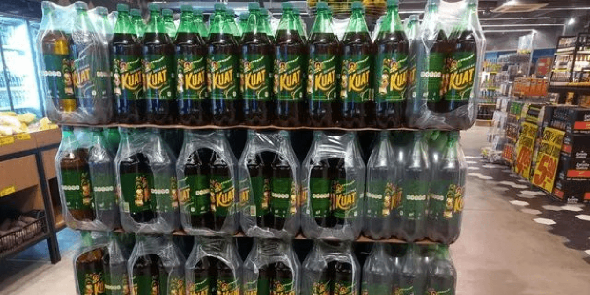 Kuat, da empresa Coca-Cola, em mercados (Foto: Reprodução/ Internet) Kuat, da empresa Coca-Cola, em mercados (Foto: Reprodução/ Internet)