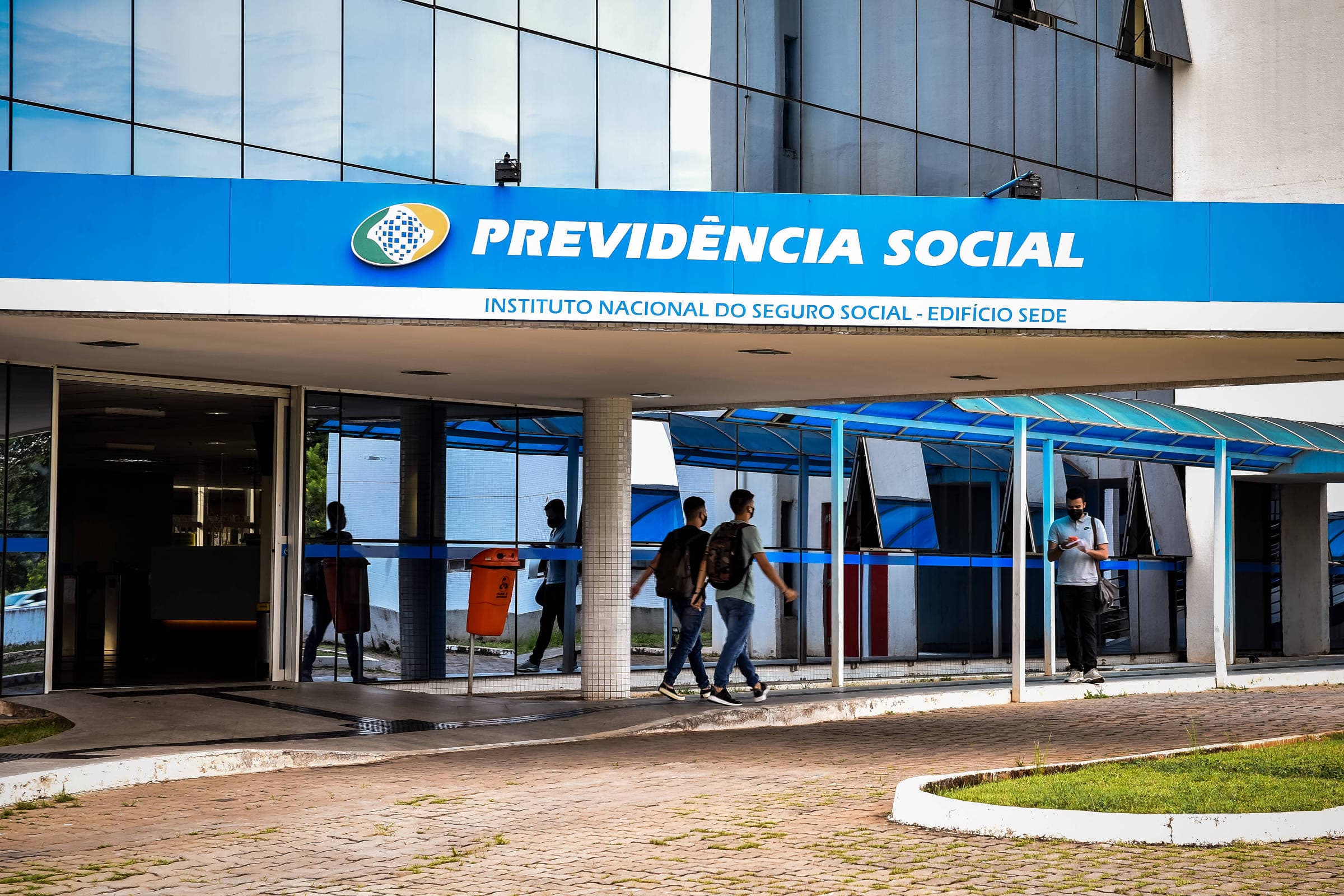 INSS divulga passo a passo para conseguir aposentadoria (Foto: Divulgação) INSS divulga passo a passo para conseguir aposentadoria (Foto: Divulgação)