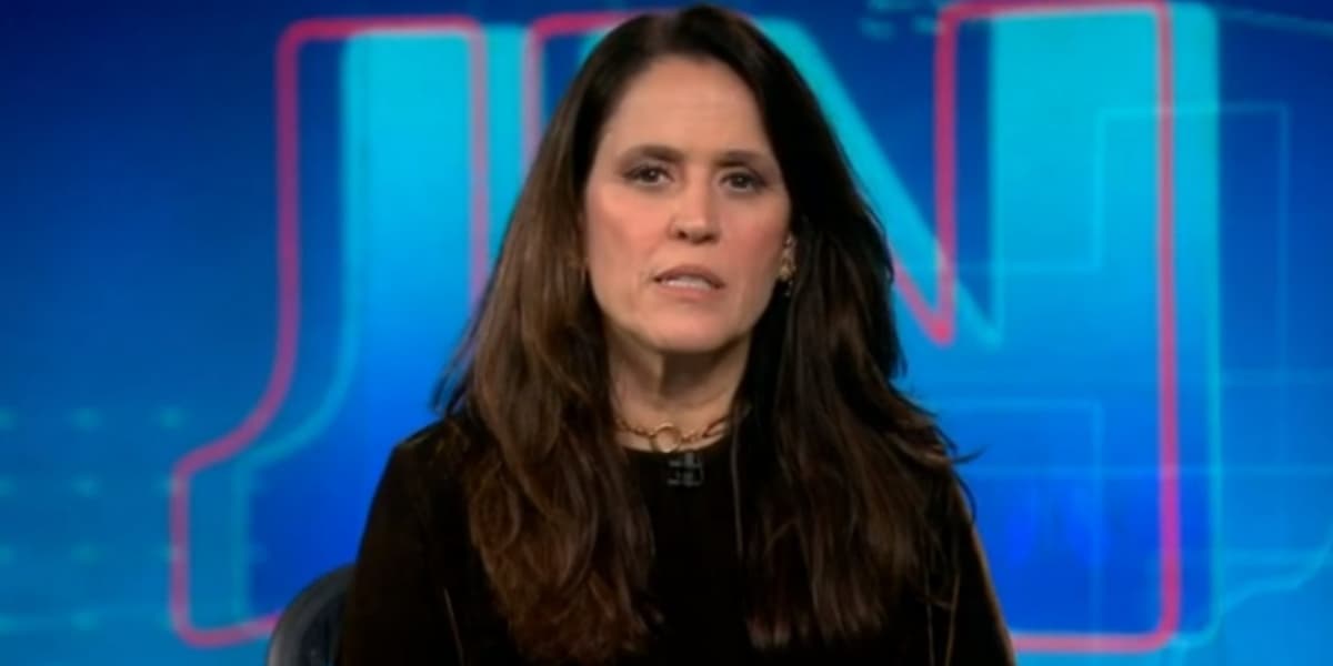 Ana Luiza Guimarães noticiou morte no "Jornal Nacional" (Foto: Reprodução/TV Globo) Ana Luiza Guimarães noticiou morte no "Jornal Nacional" (Foto: Reprodução/TV Globo)