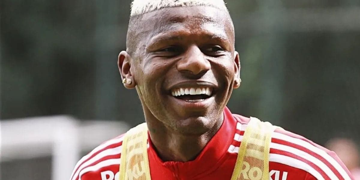 Reforço de PESO: Casares abre os cofres do São Paulo e vai assinar com zagueiro melhor do que Beraldo até 2026 - Foto | Reprodução: Internet