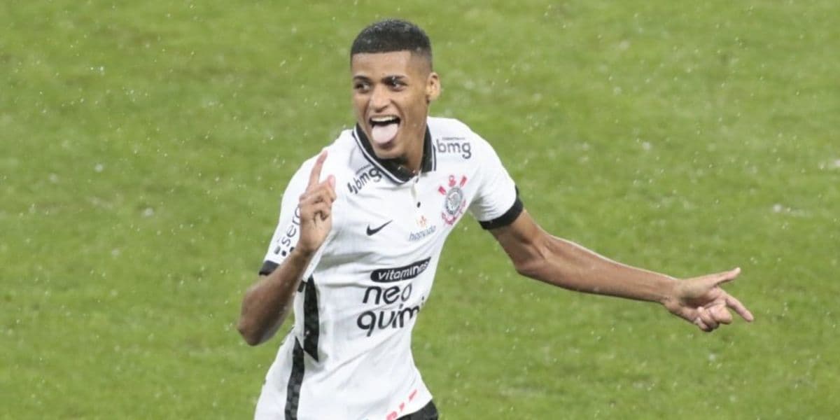 "Hoje se encerra meu vínculo": Atacante se cansa de Mano Menezes e confirma saída relâmpago no Corinthians - Foto | Reprodução: Internet