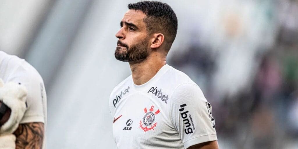 Fim da novela, já está tudo acertado: Esse será o time onde Renato Augusto vai jogar em 2024