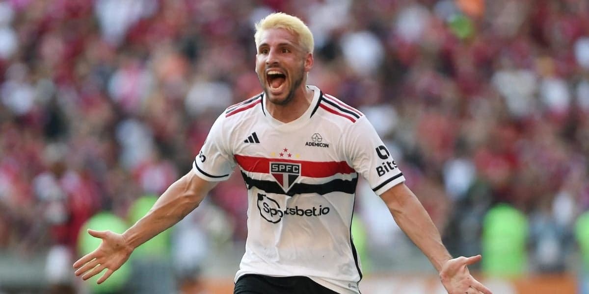 Calleri decidiu que fará cirurgia - (Foto: Reprodução / Internet) Calleri decidiu que fará cirurgia - (Foto: Reprodução / Internet)