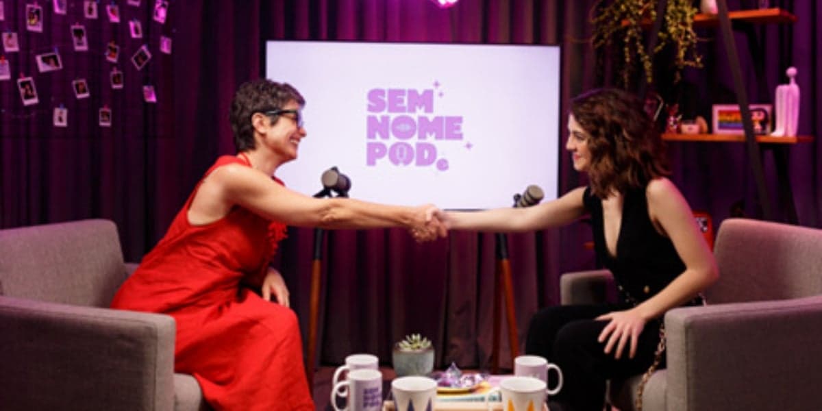 Sandra Annenberg e Klara Castanho no "Sem Nome Pod" (Foto: Reprodução/Instagram) Sandra Annenberg e Klara Castanho no "Sem Nome Pod" (Foto: Reprodução/Instagram)