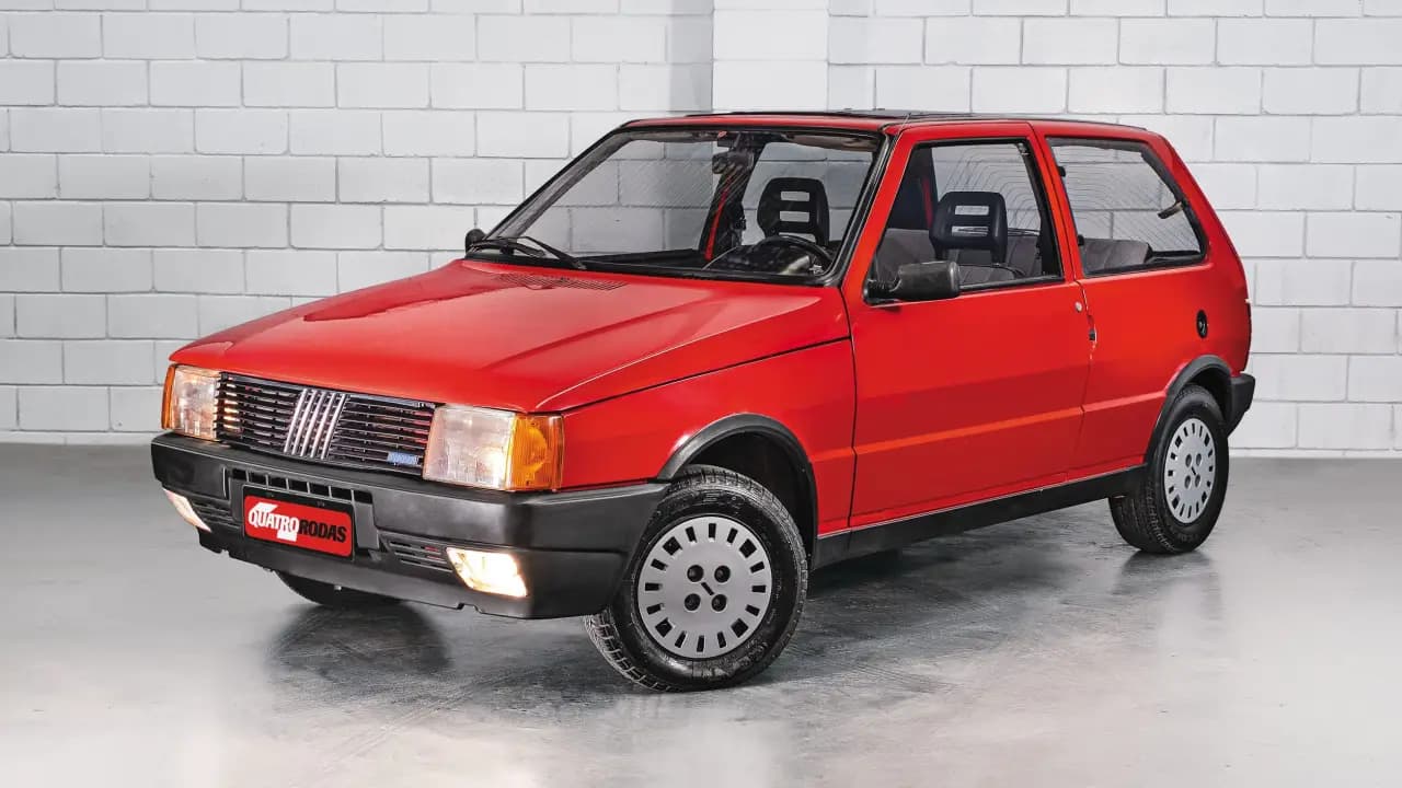 Fiat Uno (Reprodução/QuatroRodas) Fiat Uno (Reprodução/QuatroRodas)