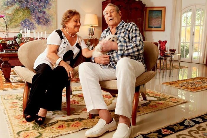 http://tvfoco.uai.com.br/wp-content/uploads/2015/05/Daniela-Mercury.jpg