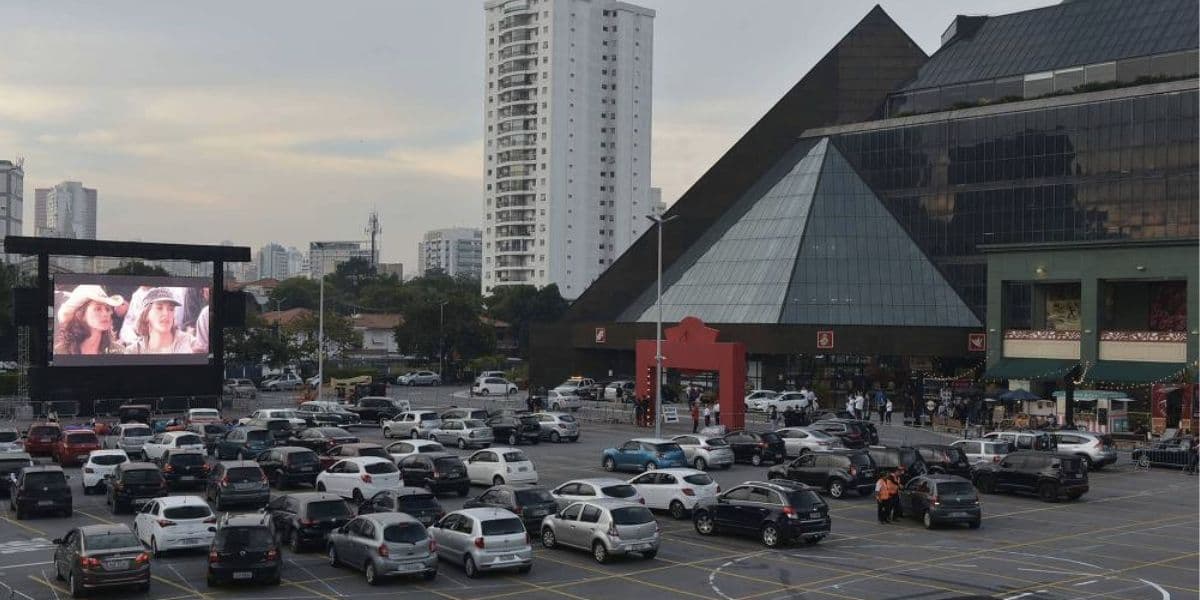 Shopping Eldorado (Foto: Reprodução / Folha de São Paulo) Shopping Eldorado (Foto: Reprodução / Folha de São Paulo)