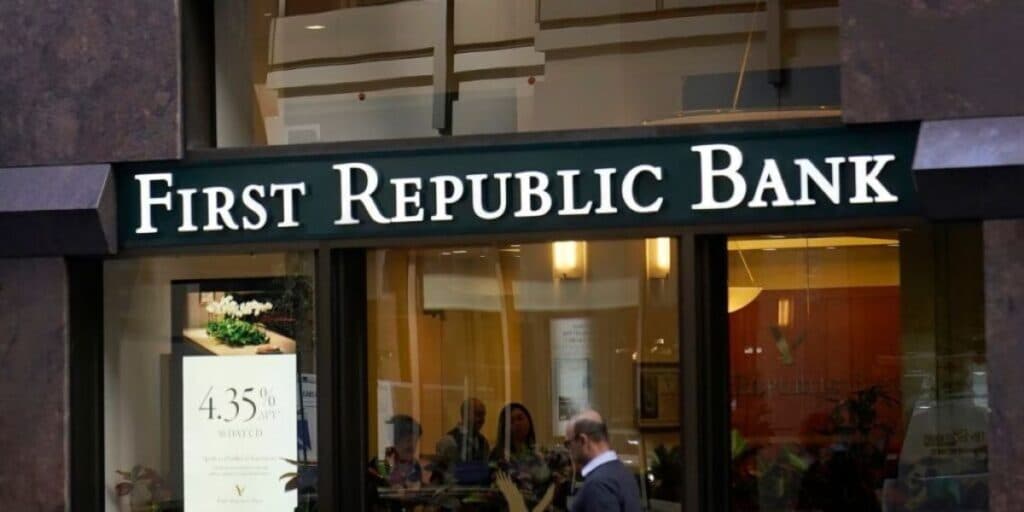 First Republic Bank entrou para a lista de maiores falências do Estados Unidos (Reprodução: Internet) First Republic Bank entrou para a lista de maiores falências do Estados Unidos (Reprodução: Internet)