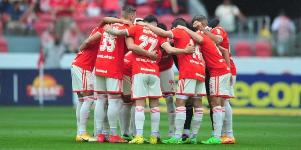 ADEUS INTERNACIONAL E CHEGADA NO RIVAL: Craque entra na mira de gigante e pode dar adeus ao Colorado