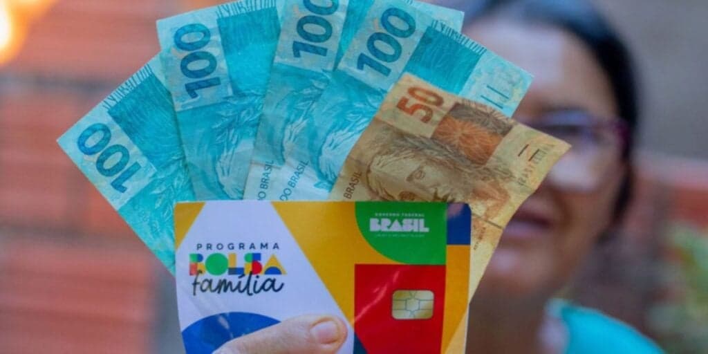 Urgente: Notícia confirmada e quase 2 milhões de famílias irão receber apenas metade do Bolsa Família