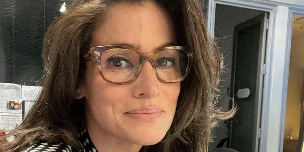 Discreta, Renata Vasconcellos se divorciou oficialmente e passou a viver relação com outra pessoa da Globo