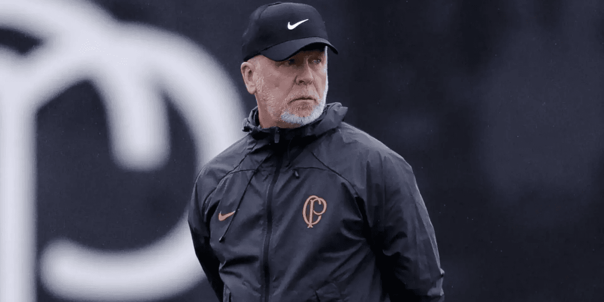 Mano Menezes bate o martelo e anuncia a demissão de 4 craques do Corinthians em 2024 - (Foto: Internet) Mano Menezes bate o martelo e anuncia a demissão de 4 craques do Corinthians em 2024 - (Foto: Internet)