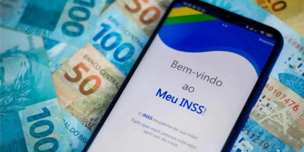 14º salário do INSS a aposentados: A situação atualizada sobre aprovação, valor do benefício e o que diz Lula