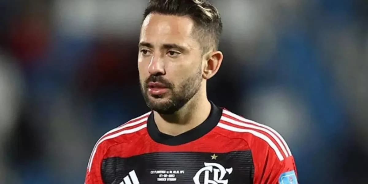 Everton Ribeiro pode fechar com o São Paulo (Foto: Reprodução/ Internet) Everton Ribeiro pode fechar com o São Paulo (Foto: Reprodução/ Internet)