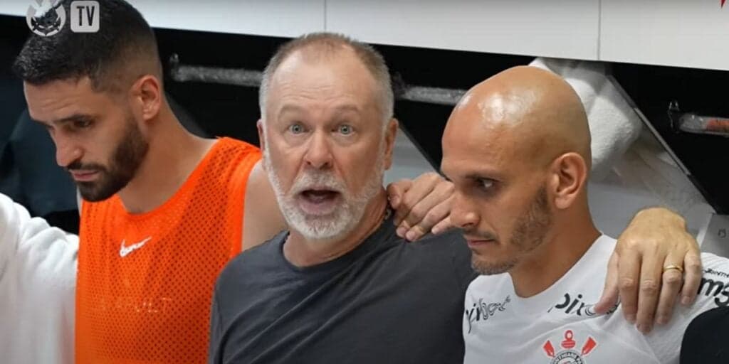 "A despedida dele": Mano Menezes fura medalhão do Corinthians e confirma ADEUS de titular do timão
