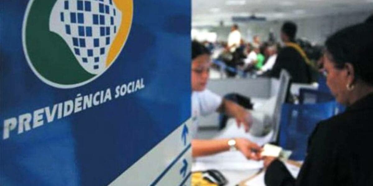 Notícia sobre o 13° salário do INSS (Foto: Reprodução/ Internet) Notícia sobre o 13° salário do INSS (Foto: Reprodução/ Internet)