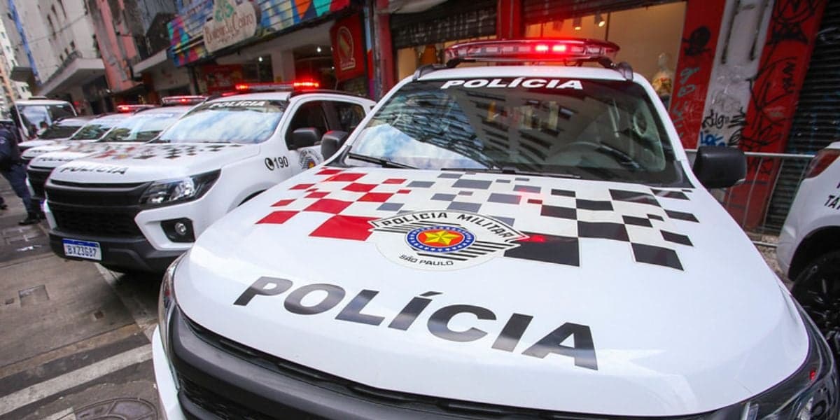 A Polícia Militar levou o suspeito para a delegacia (Reprodução: Internet) A Polícia Militar levou o suspeito para a delegacia (Reprodução: Internet)