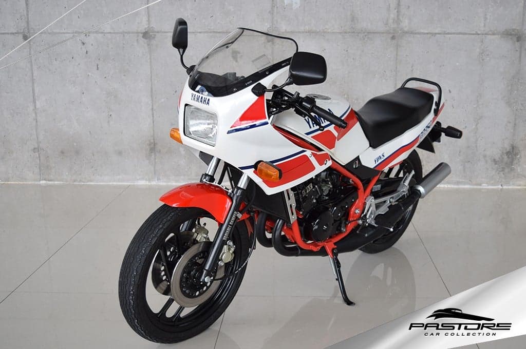 Yamaha RD 350 foi extinta no Brasil (Foto: Reprodução/ Internet) Yamaha RD 350 foi extinta no Brasil (Foto: Reprodução/ Internet)