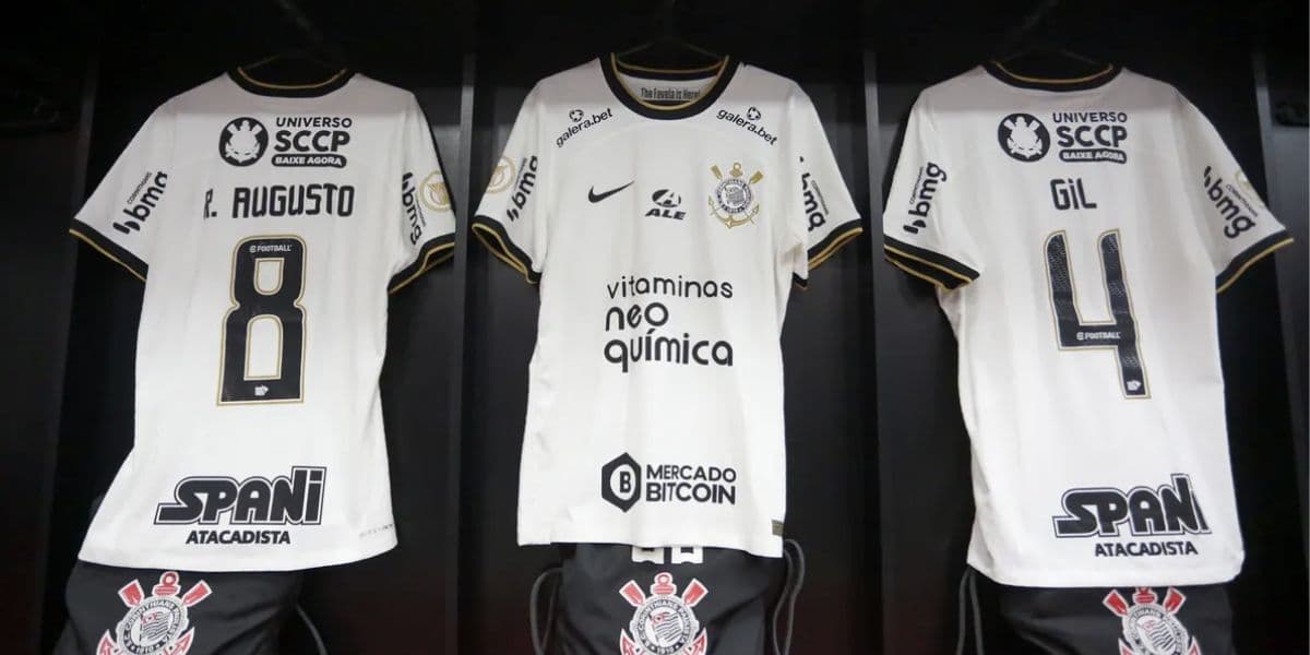 Camisas do Corinthians (Reprodução/Internet) Camisas do Corinthians (Reprodução/Internet)