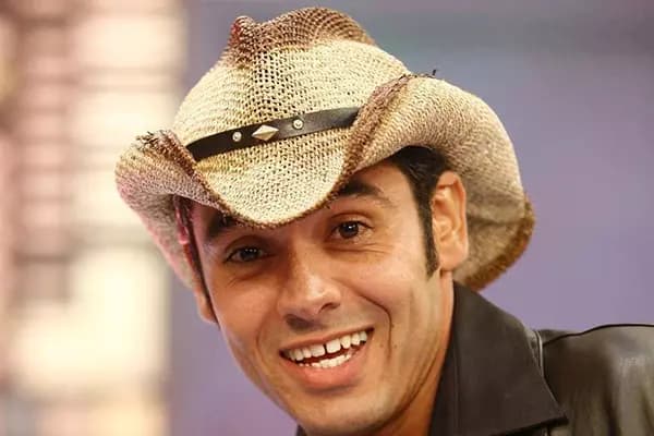 André Cowboy - Foto Internet André Cowboy - Foto Internet