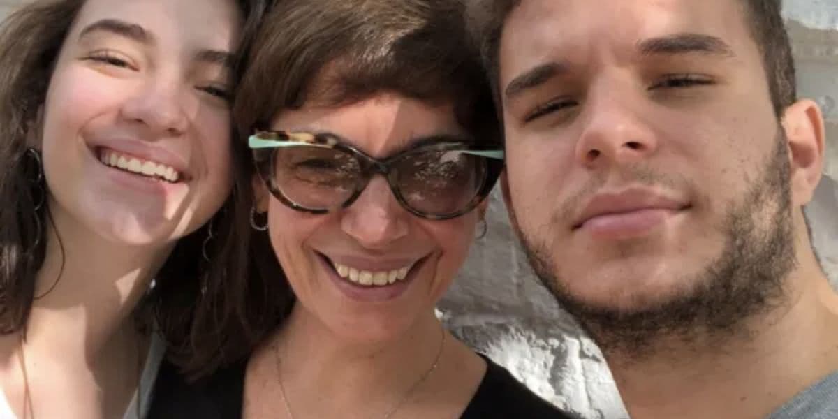 Antonia, Renata Lo Prete e Joaquim (Foto: Reprodução / Instagram)