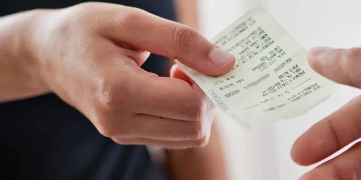 Colocar CPF na Nota Fiscal pode render uma série de benefícios (Reprodução: Internet) Colocar CPF na Nota Fiscal pode render uma série de benefícios (Reprodução: Internet)