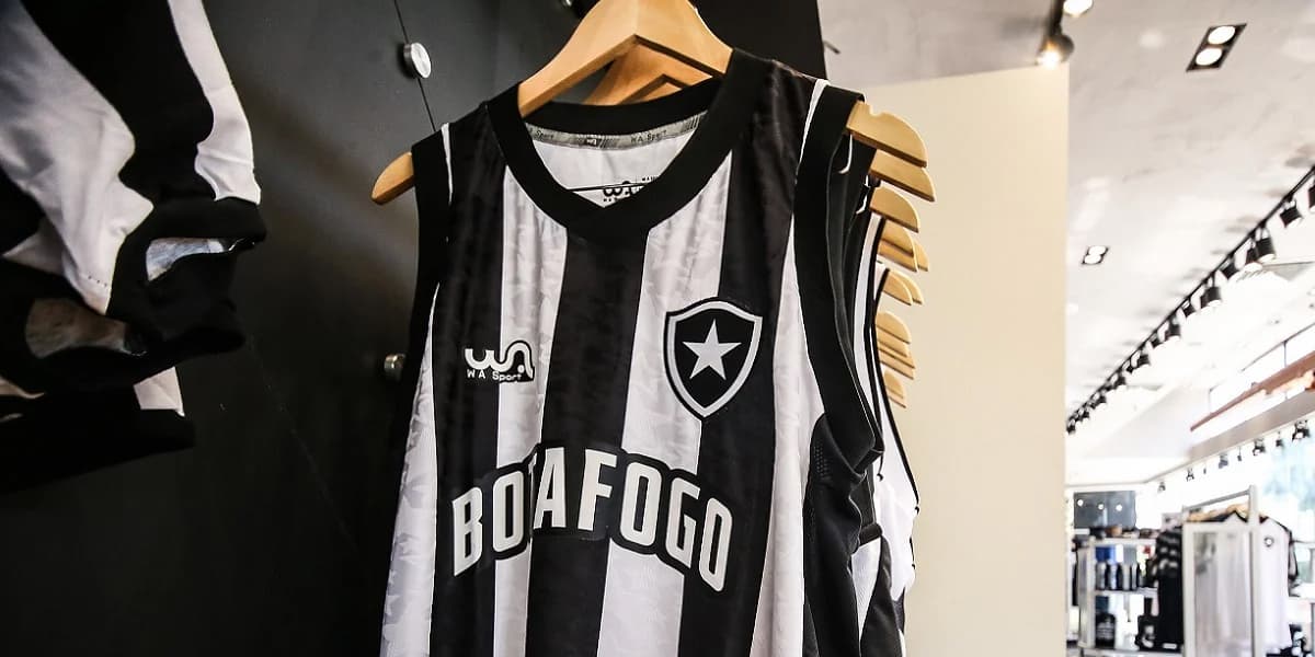 Camisa do Botafogo (Foto: Reprodução - Globo Esporte) Camisa do Botafogo (Foto: Reprodução - Globo Esporte)