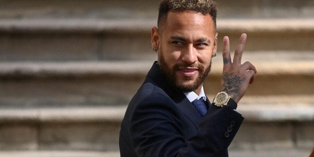 1 bilhão, SAF pra destronar Fla e Palmeiras: Neymar comprando clube gigante da série A é anunciado ao vivo