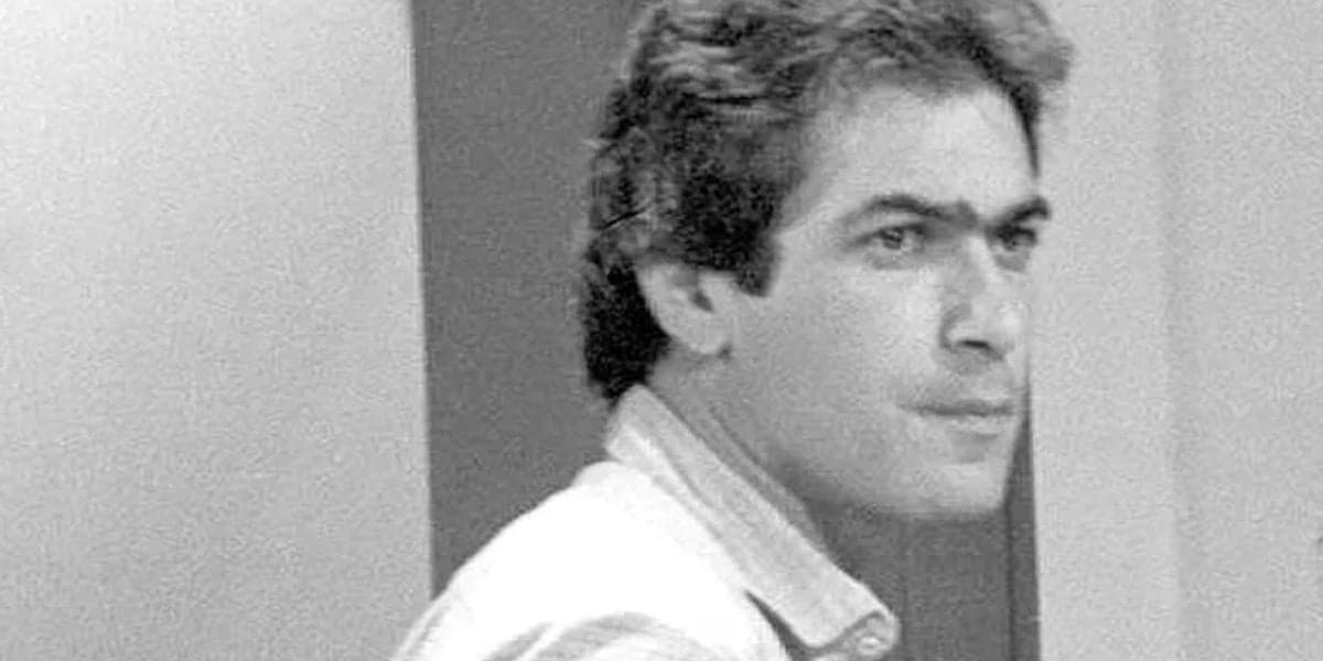 http://tvfoco.uai.com.br/wp-content/uploads/2015/05/Daniela-Mercury.jpg