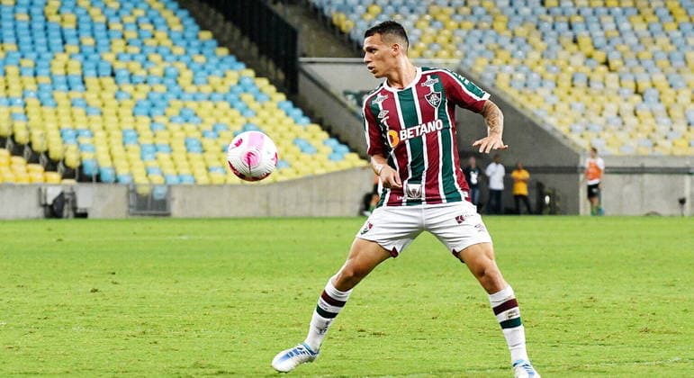 Calegari, lateral-esquerdo do Fluminense, deve voltar (Foto: Divulgação) Calegari, lateral-esquerdo do Fluminense, deve voltar (Foto: Divulgação)
