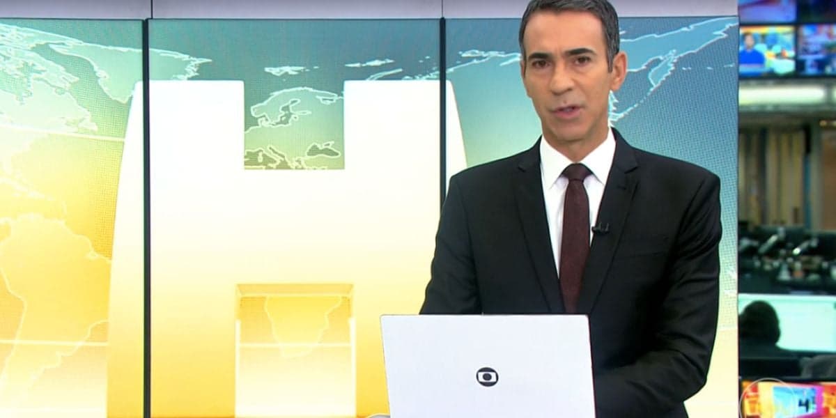 Cesar Tralli no "Jornal Hoje" (Foto: Reprodução/TV Globo) Cesar Tralli no "Jornal Hoje" (Foto: Reprodução/TV Globo)
