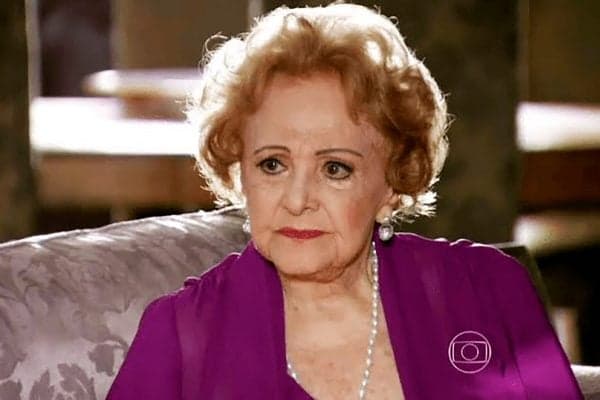 Eva Todor durante a novela Salve Jorge (Reprodução: Globo) Eva Todor durante a novela Salve Jorge (Reprodução: Globo)