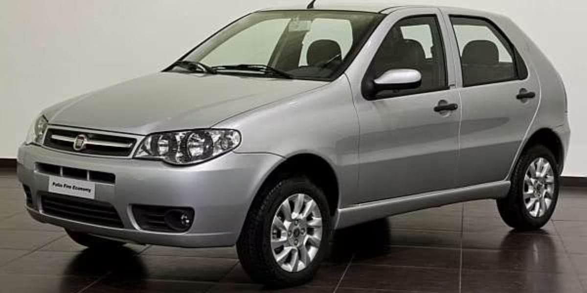 Fiat Palio Fire 2003 (Reprodução: Internet) Fiat Palio Fire 2003 (Reprodução: Internet)