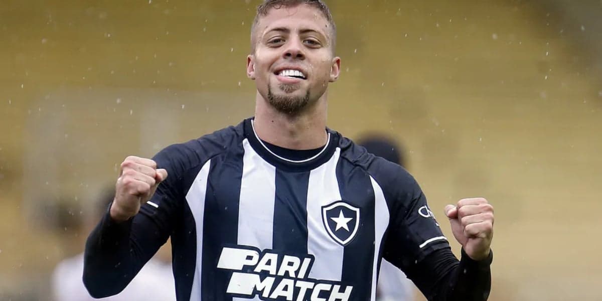 Lucas Fernandes está na lista de dispensas do Botafogo (Foto: Divulgação) Lucas Fernandes está na lista de dispensas do Botafogo (Foto: Divulgação)