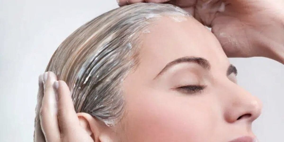 Hidratação do cabelo (Reprodução/Internet)