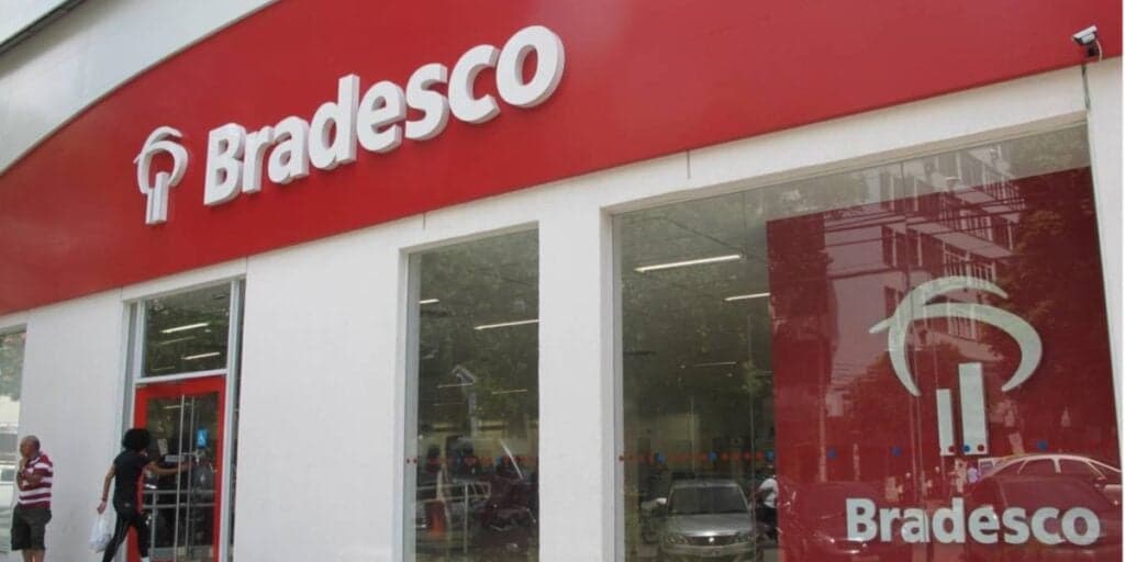 IMPORTANTE: Bradesco emite comunicado geral sobre o cartão de crédito e atinge até quem não é cliente