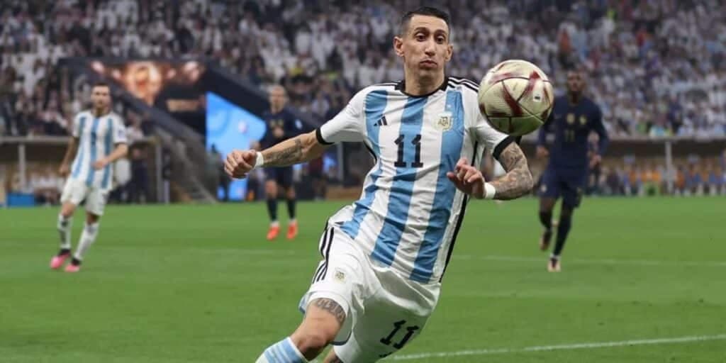 Encerrar a carreira no Brasil e volta para ganhar a Liberta com gigante: Di Maria sela novo time para 2024