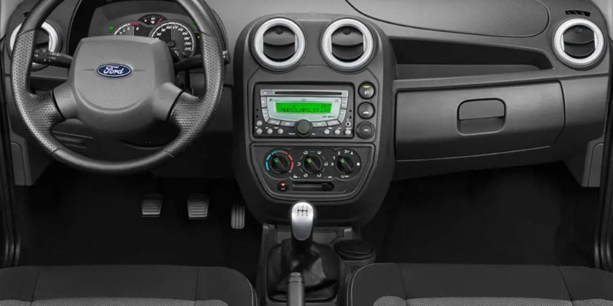 Interior do Ford Ka (Foto: Reprodução/ Internet) Interior do Ford Ka (Foto: Reprodução/ Internet)
